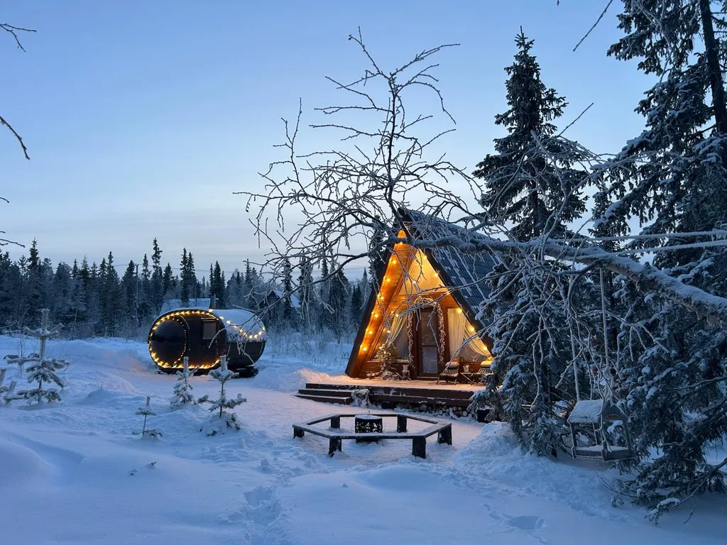 Коттедж Сказочный дом для отдыха с панорамной банькой на дровах Hygge House — аренда посуточно в Мурмаши