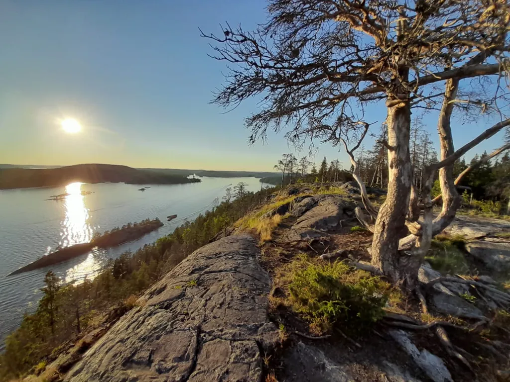 Домик на острове