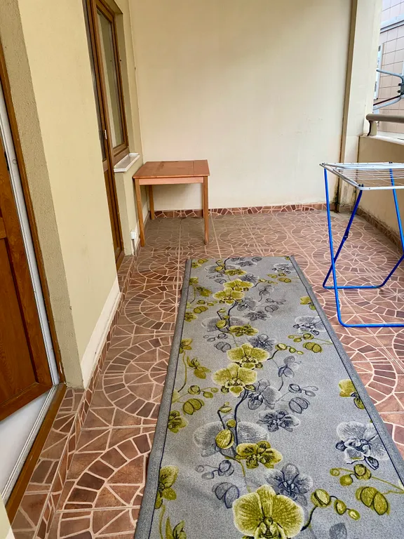 Квартира в центре у рынка ,район Мандарина