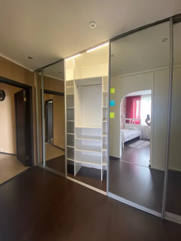 4-комнатная Квартира