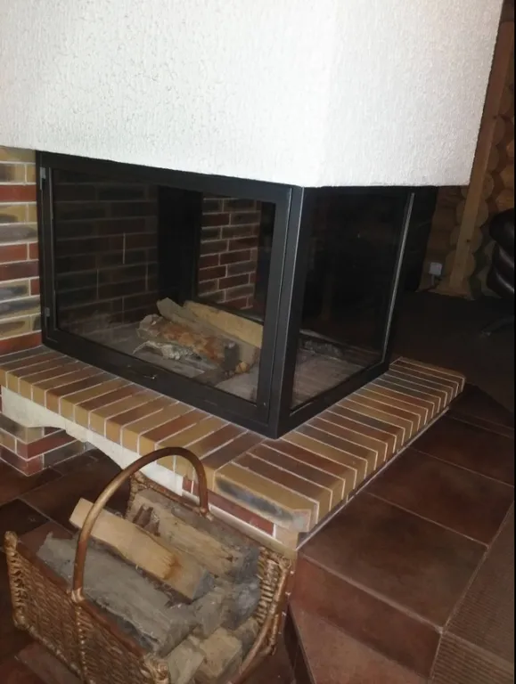 Шале на реке Москва бассейн, корт, сауна и камин