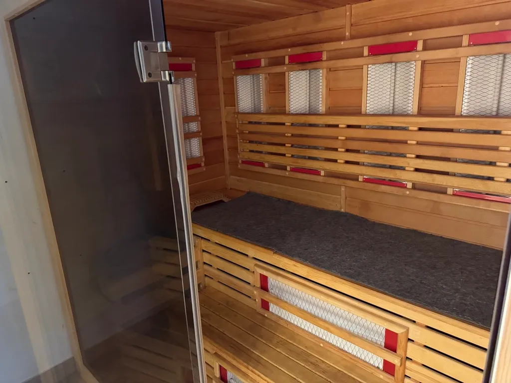 4-комнатный Дом