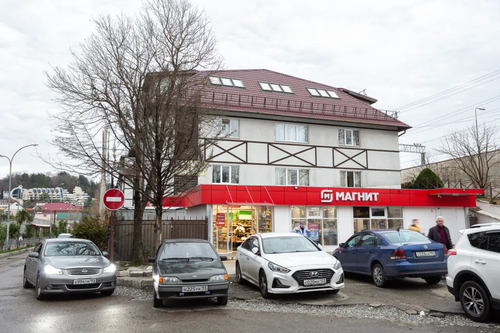 211 Alliance Apartments на Летней, 50