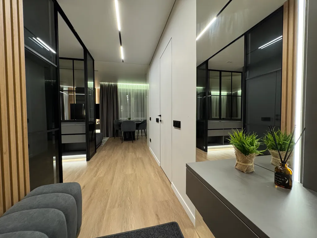 Современная квартира-студия рядом с центром