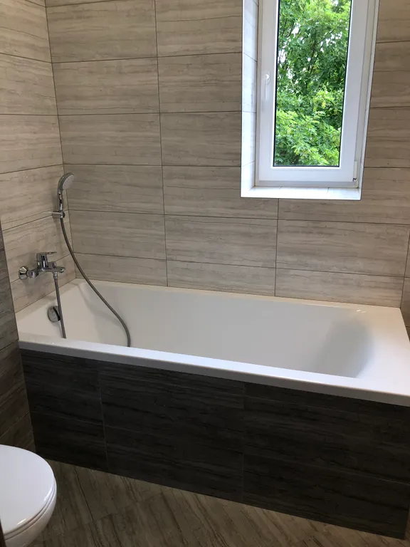 Благоустроенная двухкомнатная квартира у моря, два санузла