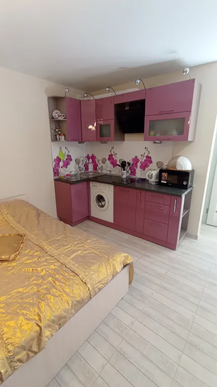 Отдельный коттедж в Центральном районе Алушты — аренда посуточно в Алушта