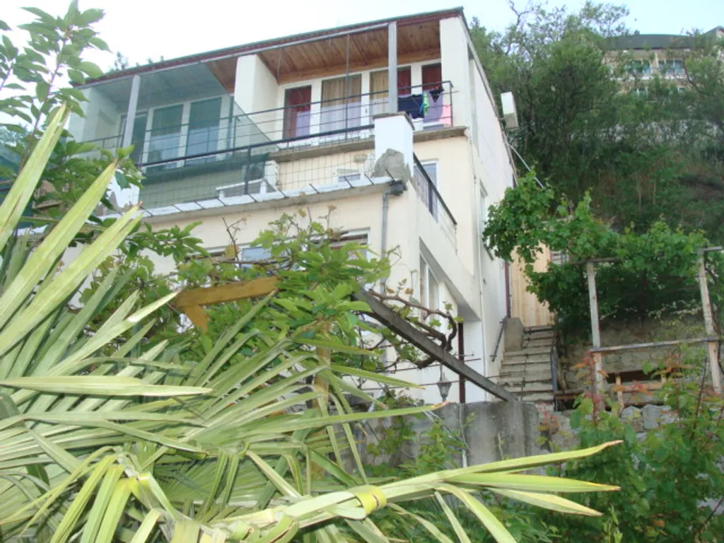 Уютный номер с прекрасным видом на море