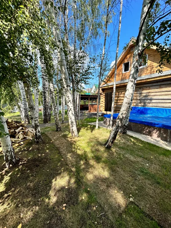 Новый рубленный дом в центре Ижевска, с баней и бассейном