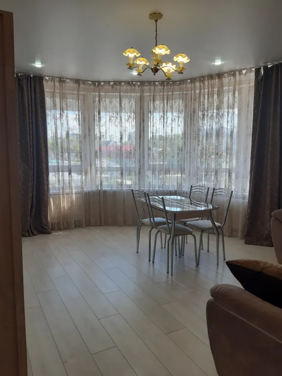 Квартира Квартира Раздельная трёхкомнатная в шаговой доступности море и центр города — Анапа