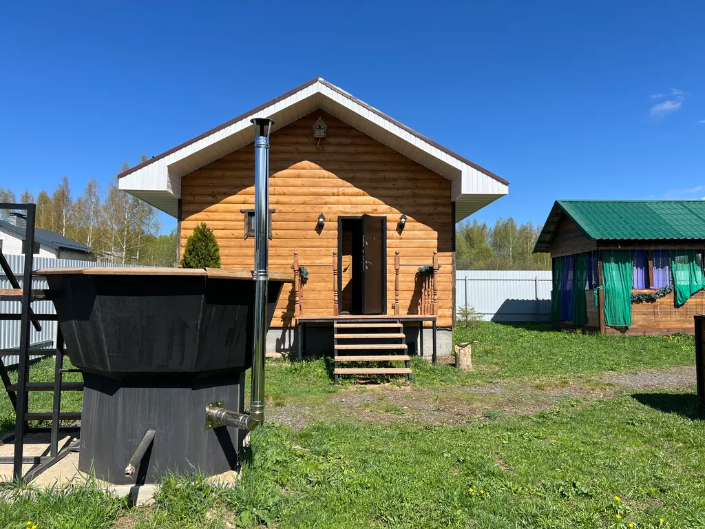 Коттедж рядом с озером