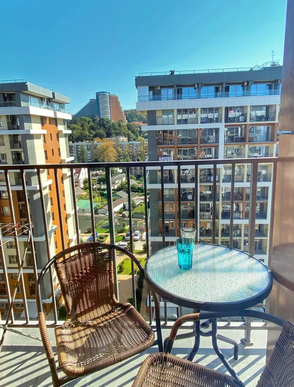 Уютная студия c великoлeпным видoм