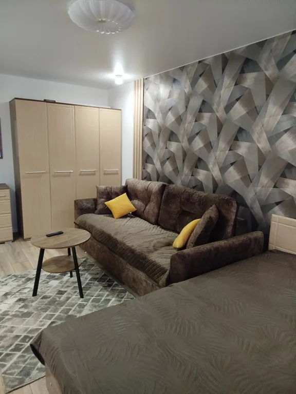 Квартира на площади в центре города