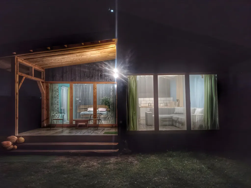 Коттедж Домик с характером — Белоозёрский