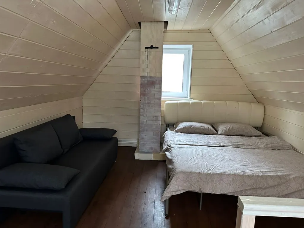 Уютный дом недалеко от города