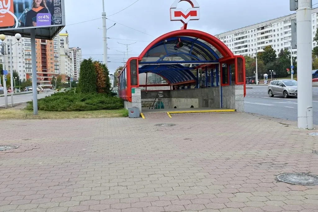 Квартира с евроремонтом у метро Спортивная