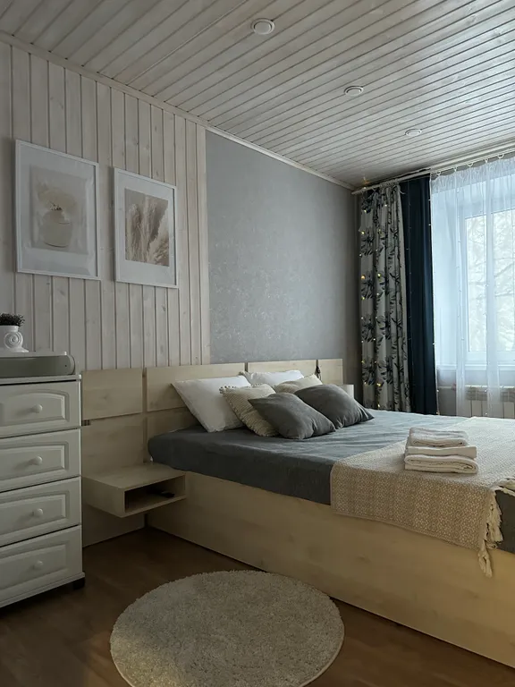 Квартира Ваша личная резиденция у Енисея — аренда посуточно в Саяногорск