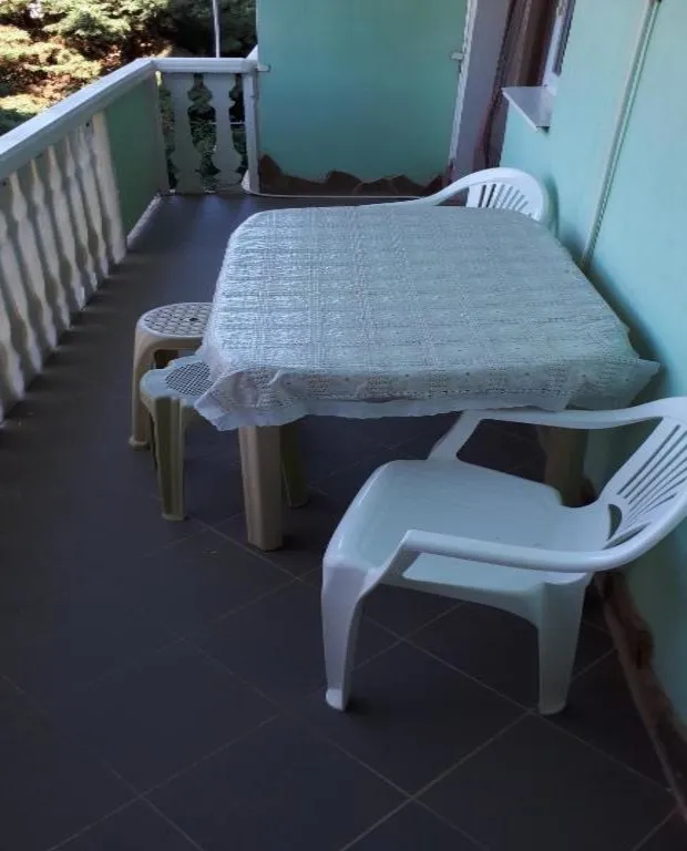 Квартира Апартаменты у моря — Любимовка