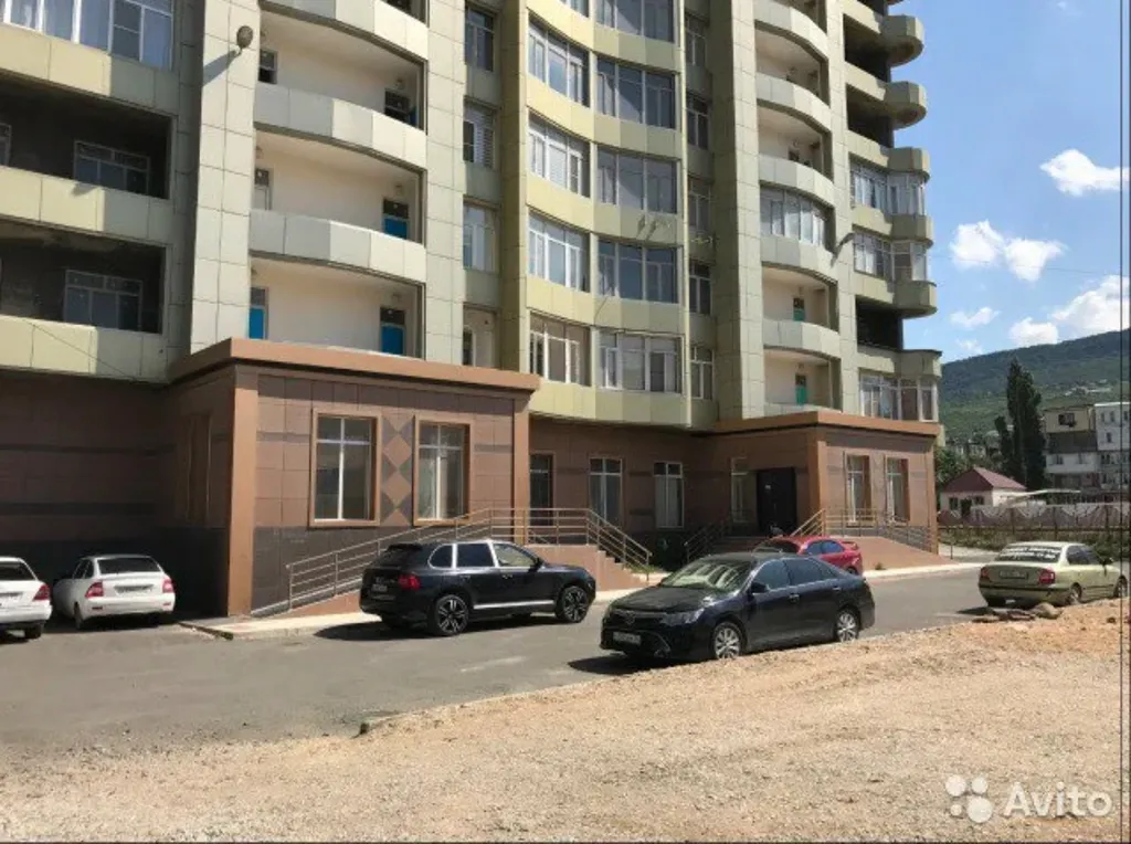 Квартира Просторная квартира в элитном доме в центре города — Махачкала
