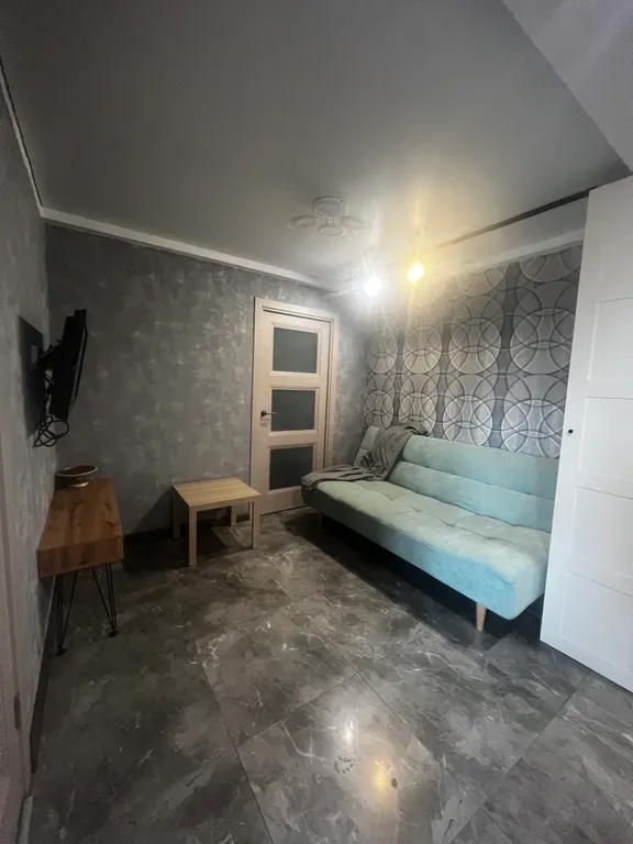 Gray Room Apartment