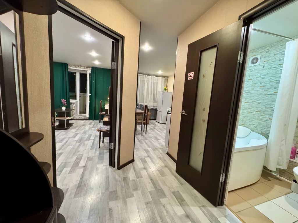 1-км. квартира на 5 спальных мест, рядом река Волга