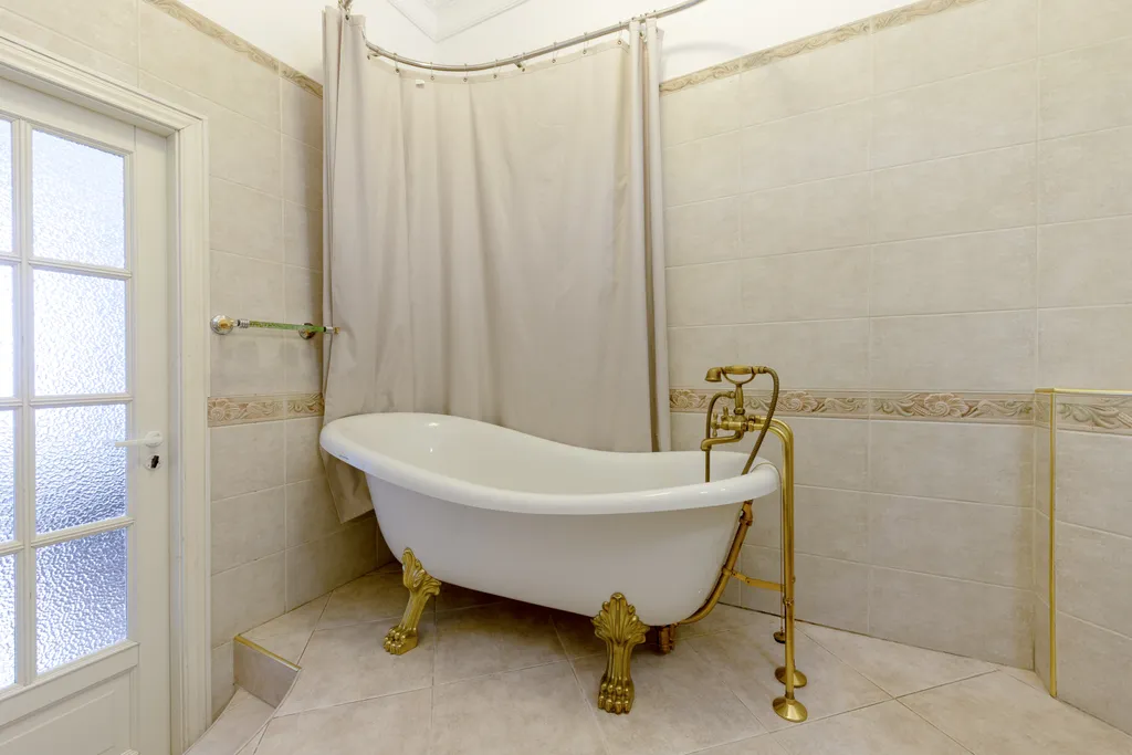 Эксклюзивная видовая квартира в центре