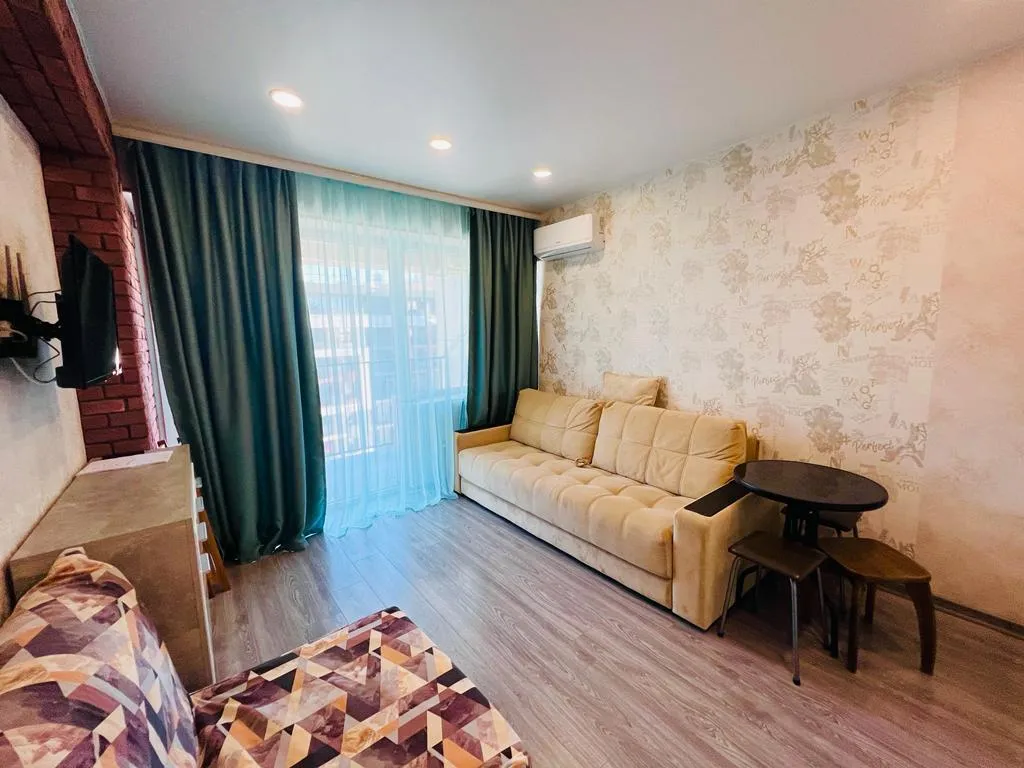 Квартира Светлая студия с шикарным видом на морской закат — аренда посуточно в Дагомыс