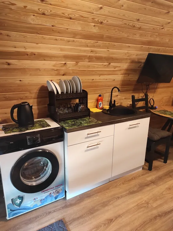 Дом фэмили-ложд