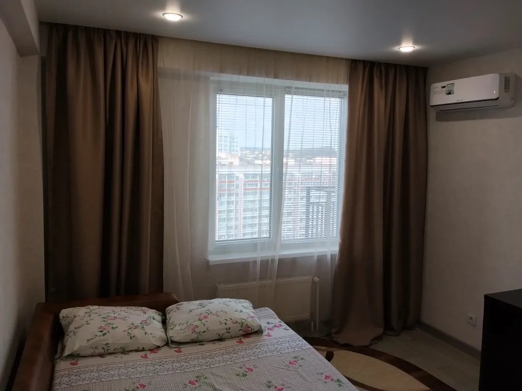 Уютная новая 1-комнатная квартира в Арбековской Заставе с видом на лес