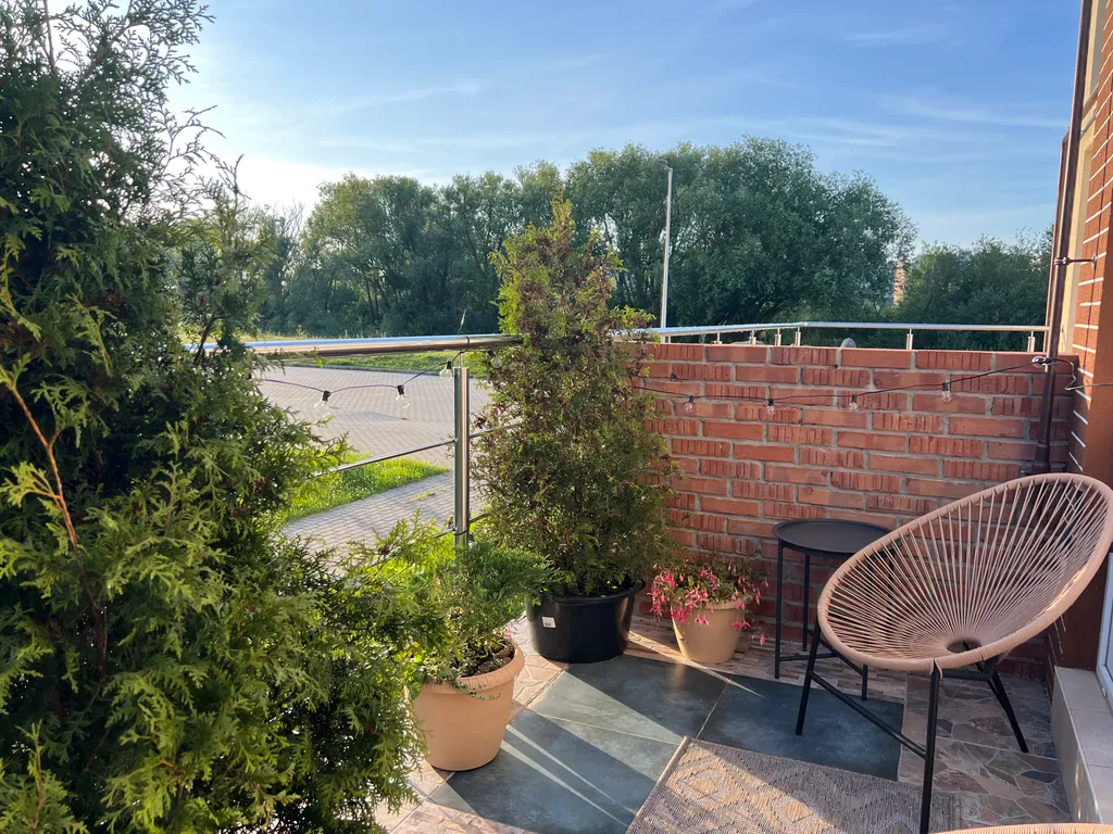 Уютная квартира с террасой у Западного пляжа