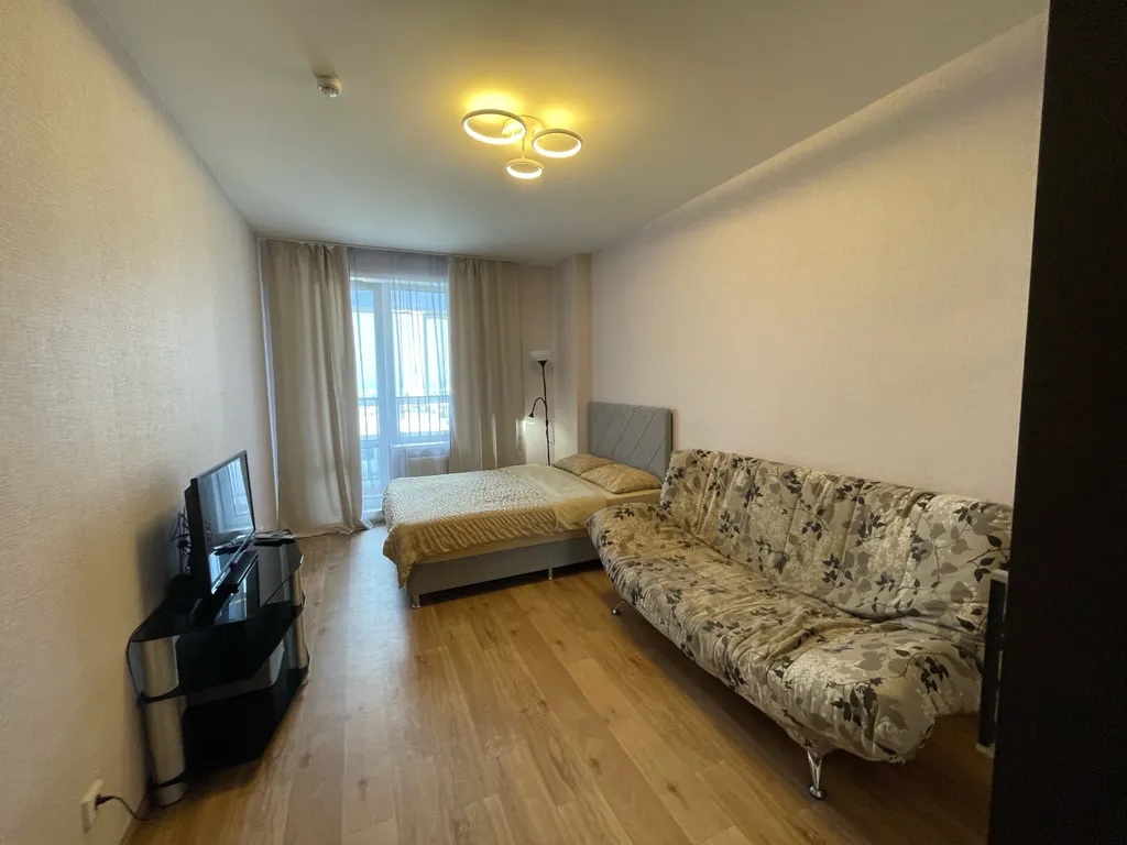 Евродвушка с балконом на 15 этаже вместимость на 6 человек