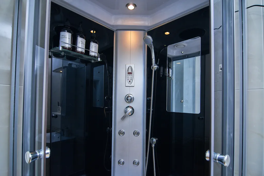 Уютная квартира с дизайнерским ремонтом