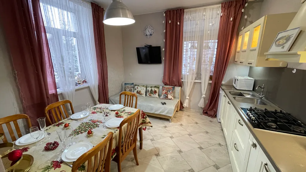 Апартаменты у горы Сорочаны