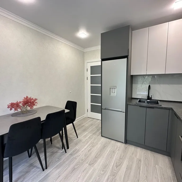 Апартамент Люкс класса в самом центре Алматы