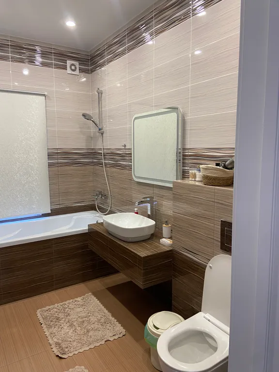 Уютный современный дом возле гор и моря