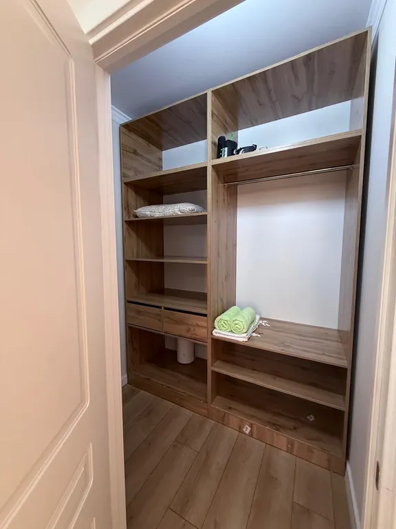 Апартамент с 2 спальнями рядом со спортивными комплексами