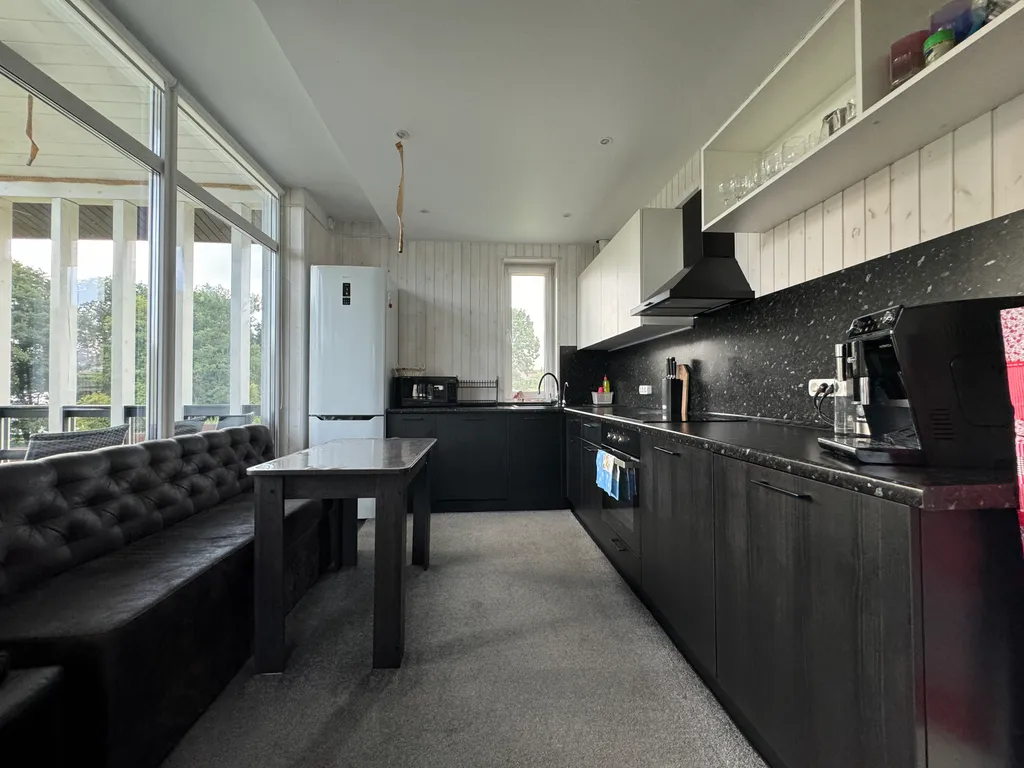 Комфортабельный дом на берегу озера Нарочь