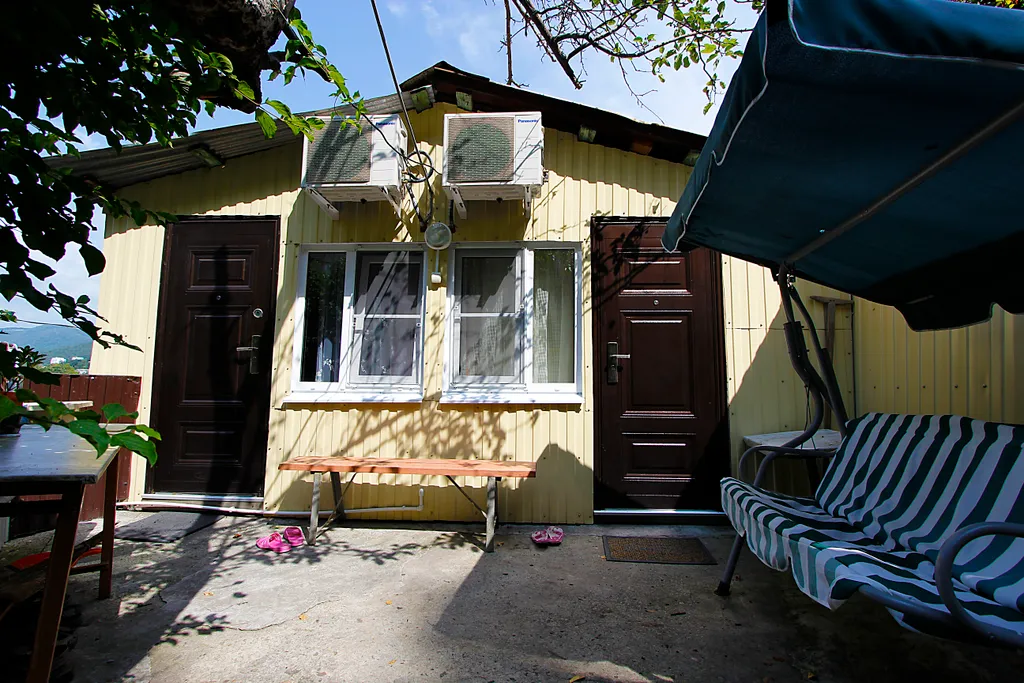 Летний дом с двориком