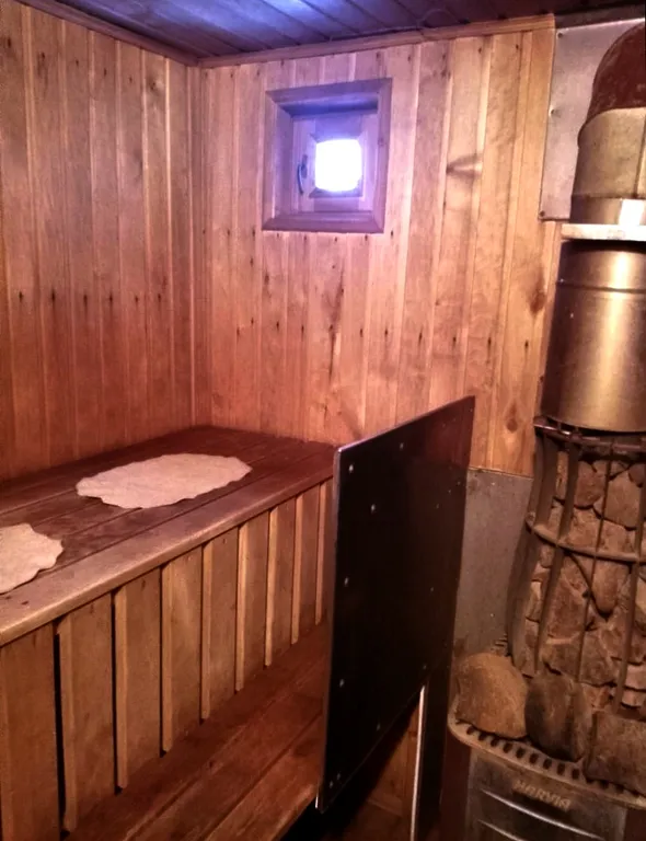 Дом Зимняя Вишня