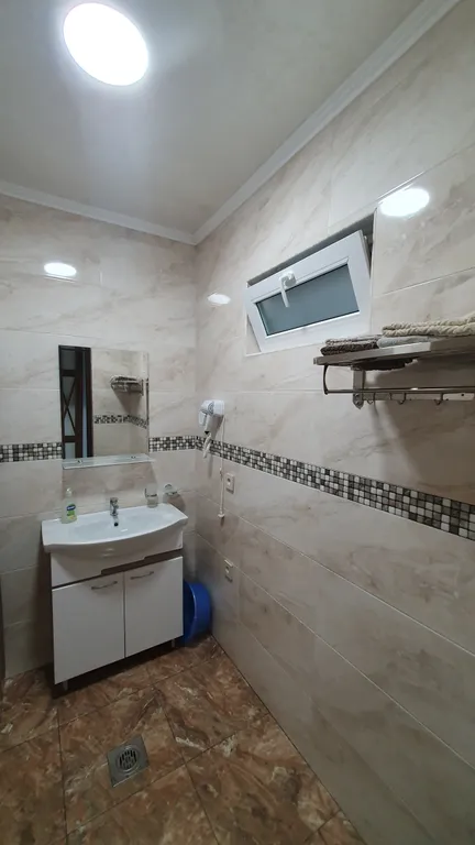 Уютный номер люкс с видом на море