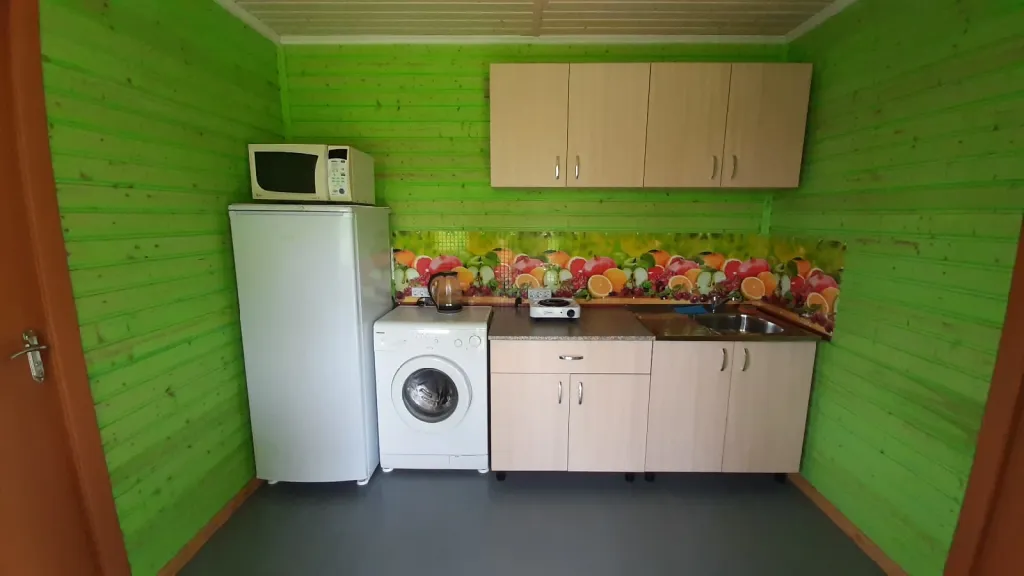 Коттедж Двухкомнатный дом 44 кв.м. на берегу Азовского моря. — Камышеватская