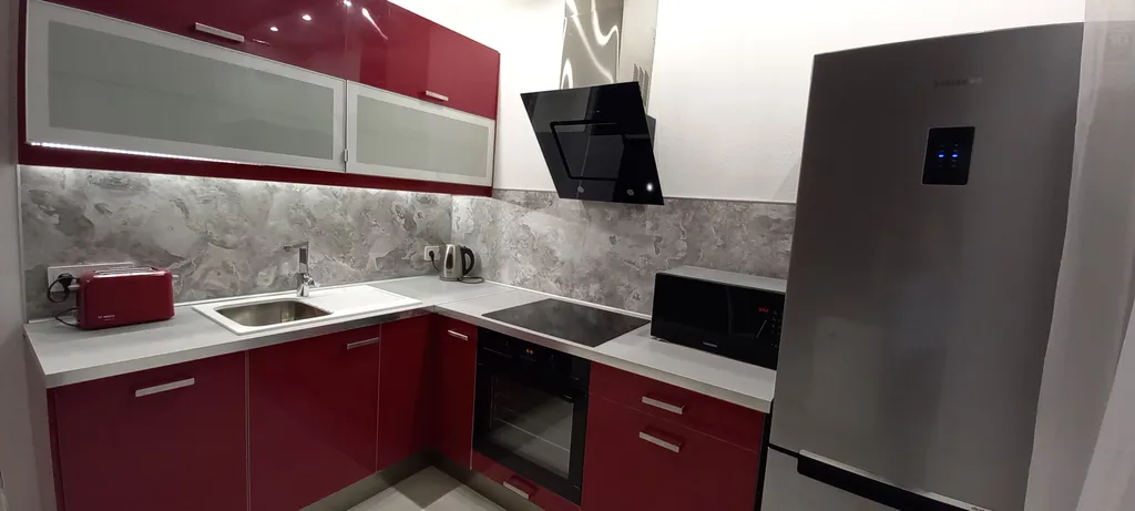 Современная квартира с видом на озеро