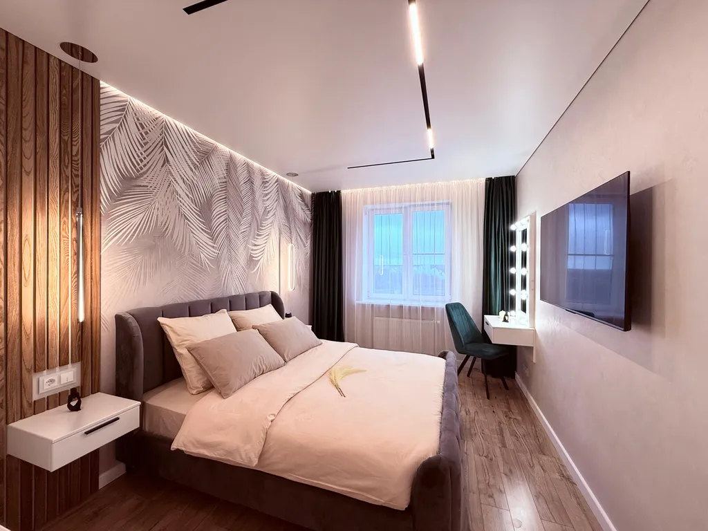 Квартира с большой кухней-гостиной, камином и панорамным видом — аренда посуточно в Калуга