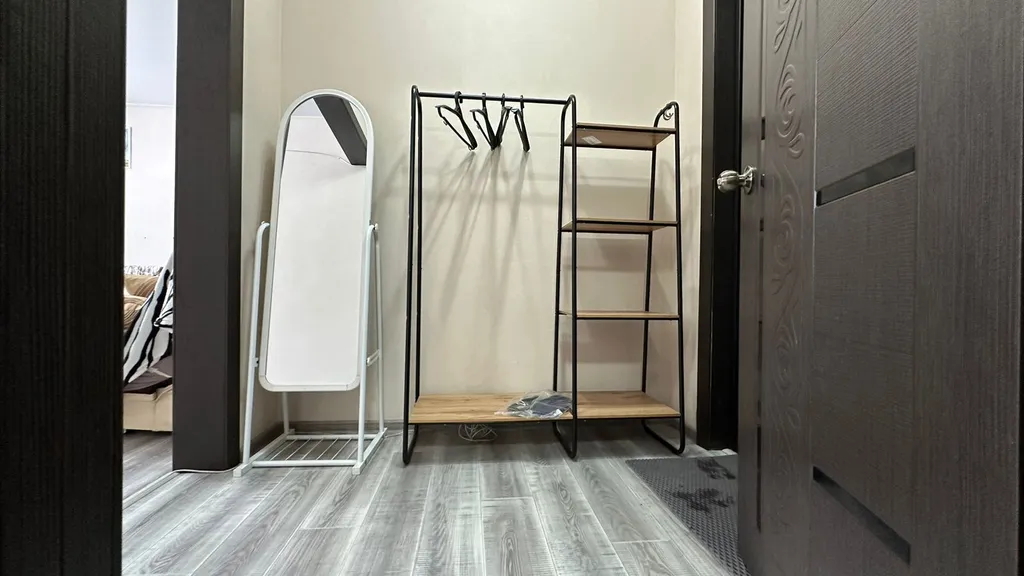 Квартиpа в 5 минутax от ЖД вокзала