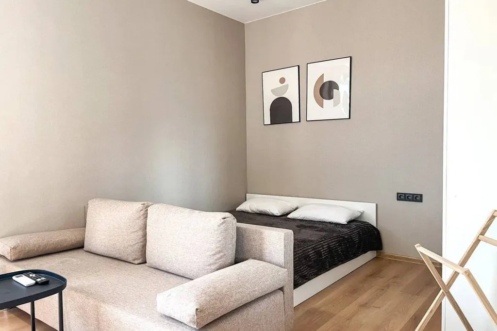 Новый коттедж в хорошей локации Адлера с бассейном, 4 спальнями с с/у