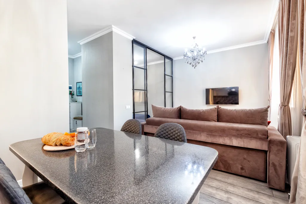 Прекрасная квартира в центре левого берега