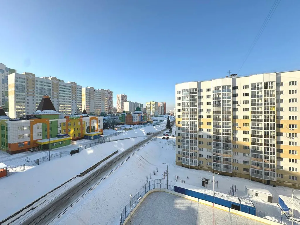 Студия с балконом рядом с Кузбасс Ареной и Ледовым дворцом