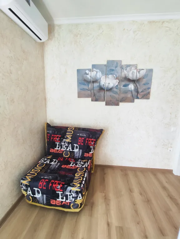 Просторный дом на море