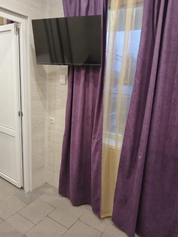 Квартира Квартира Гостевой дом " калинина 20 " номер люкс " 8н " — Ейск