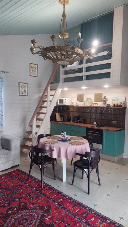 Дом - шале с сауной в историческом центре города