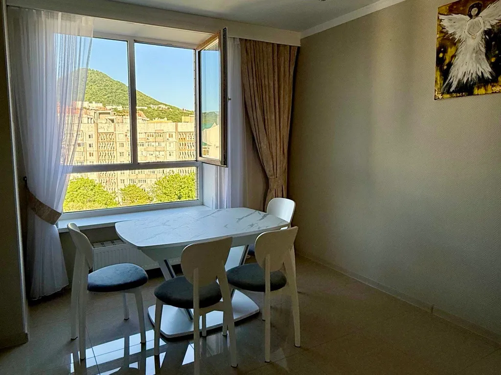 Квартира в новом доме с видом на горы